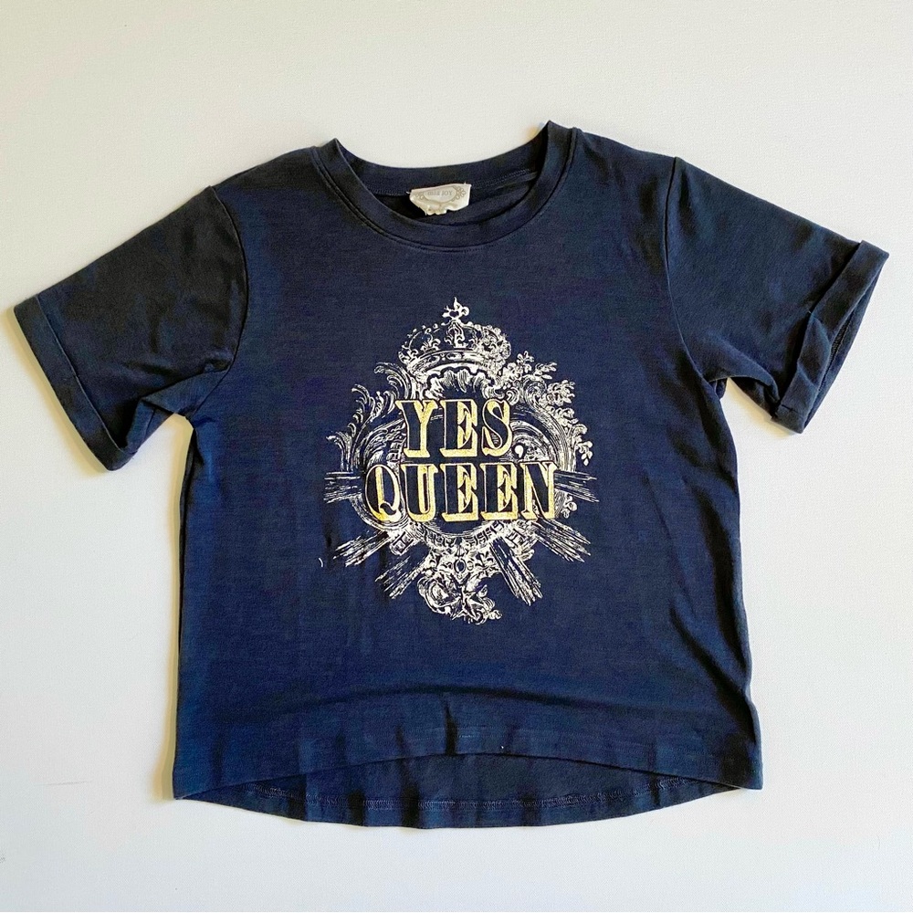 Joyfolie Girl’s Yes Queen Dark Grey & Gold Tee Size 8 T-shirt